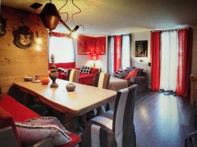 Ferienwohnung Chesa La Posta Samedan Exterior foto